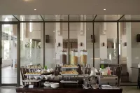 The Pade Hotel Hotels in Darul Imarah