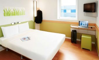 Ibis Budget Issoire