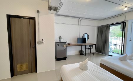 Luka House - Housity