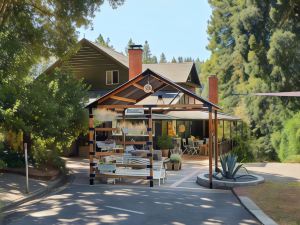 Mine and Farm, the Inn at Guerneville, CA