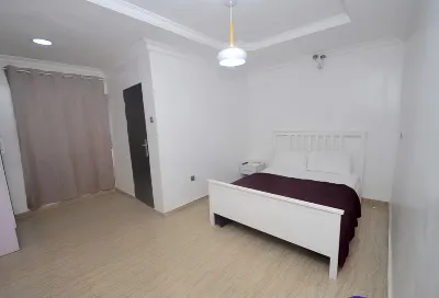 Royal Signature Suites and Apartments