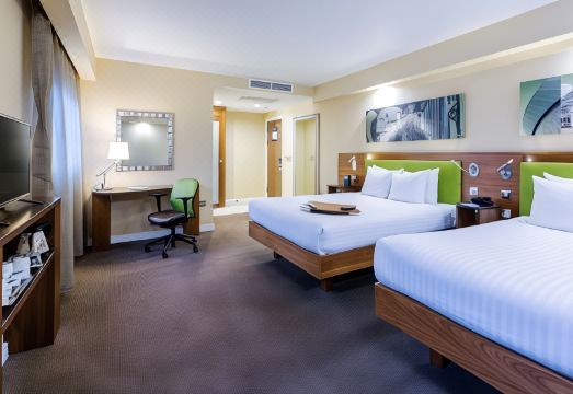 Hampton by Hilton Liverpool/John Lennon Airport 썸네일