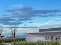 Wuyou Sea View Holiday Apartment (Shanwei Poly Jindingwan Branch)