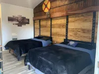 Alexander Hotel Hotels in Cedaredge