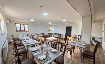 AKS Hotel