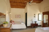 Masseria Cianciò Hotels in Ispica