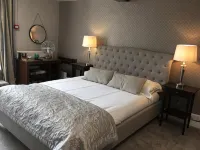Castle Lodge Hotel - 2-Sterne
