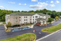 Holiday Inn Express & Suites Carneys Point - Pennsville Hôtels à : 