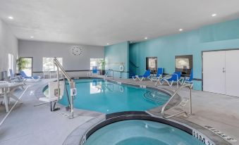 Clarion Inn & Suites DFW North
