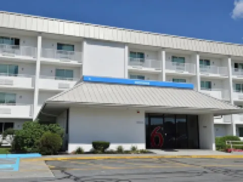 Motel 6 Danvers, MA - Boston North Hotels in Danvers