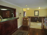 Americourt Hotel and Suites - Elizabethton Hotels in Roan Mountain