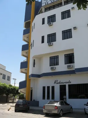 Leopoldo Hotel