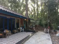 Villa Somkid Hotels in Ao Luek