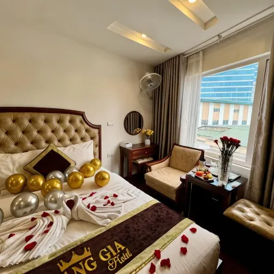 Hoang Gia Hotel Nhan Hoa Hotel berhampiran Universiti Natural Science
