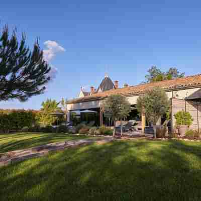 Château St Pierre de Serjac Hotel Exterior
