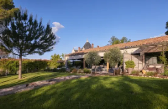 Château St Pierre de Serjac