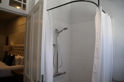 Mini Junior Accessible Suite The Houston Photo