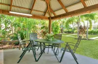 The Villas Palm Cove-Private Pool in Each Villa