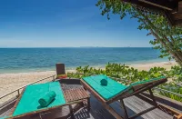 Koh Jum Ocean Beach Resort Hoteles en Nuea Khlong