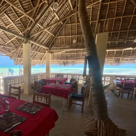 Blue Reef Sport & Fishing Lodge and Bungalows