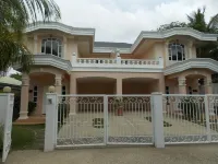 Bearland Paradise Resort Hotels near Dalina Balay sa Baybay