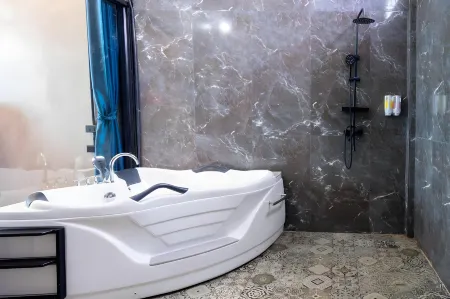 Cafe and Thammachart Resort at Nakhon Phanom Отели рядом с Аэропорт Накхонханом