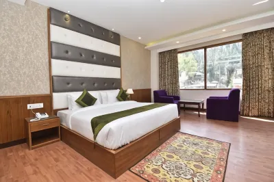 Banyan Hotel&Restro Hotels near Lotus Pond