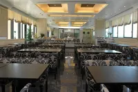 Grand Hotel Duca di Mantova - فطور