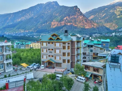 Hotel Swastik Grand Hotel di 