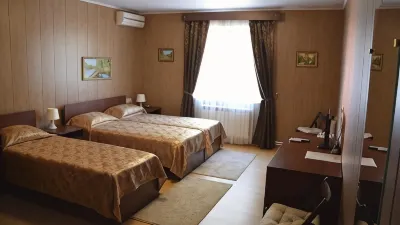 Uyut Hotel