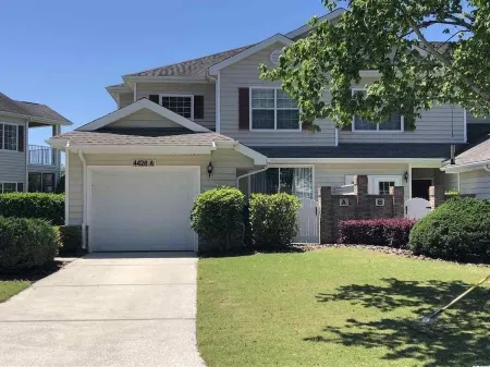 Myrtle Beach Townhome on Legends Golf & Resort Отели в г. Ред Хилл