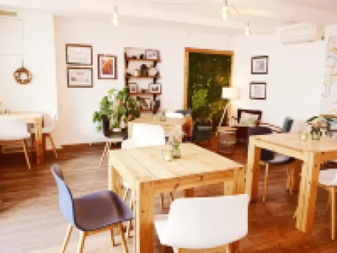 Schöndorf Hostel - Virtual Reception Hotels in Bratislava I