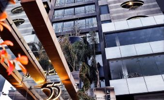 Warwick Stone 55 Hotel Beirut