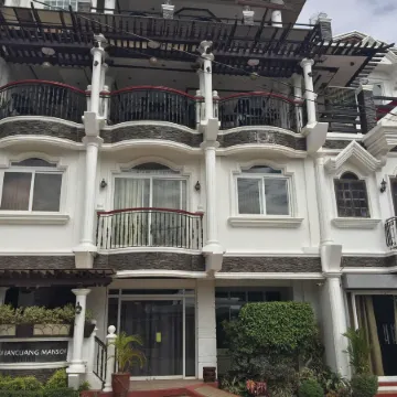 Coron Bancuang Mansion