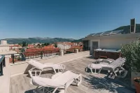 Villa Royal Apartments Hotels in Tivat