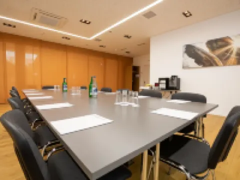 メルキュール クール シティ ウェスト クールのホテル