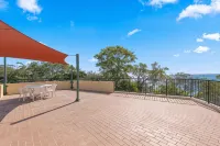 Alexander Beachfront Apartments - Apartments