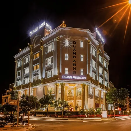 The Moment - Quang Anh Hotel Vũng tàu Отели рядом с достопримечательностью «Пляж Бэк»