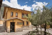 Sauce Hotel Boutique Hotels near Plaza Ollantaytambo