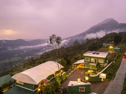The Hosteller Munnar - Hostels