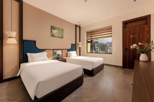 Tam Coc Center Luxury Hotel & Villa
