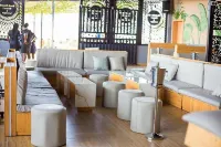 Rosh Beach Resort Hotels in Ibereko