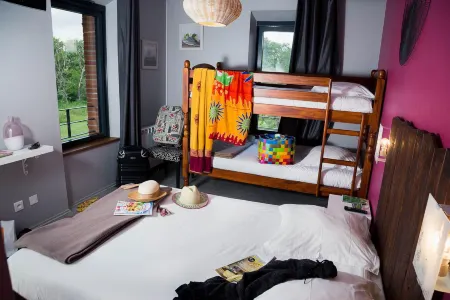 Domaine de Garabaud Отели в г. Юнзан