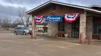 Chesaning INN & Suites Hotels in Chesaning Township