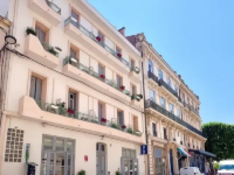 Le National Hotels in Sète