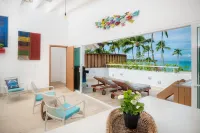 THE COVE - 3BR + 3.5 Bathrooms apartment