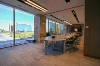 Views Hotel & Residences - Emaar King Abdullah Economic City Hotels in Экономический город короля Абдаллы