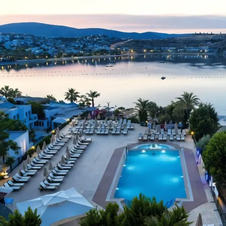 Royal Asarlik Beach Hotel