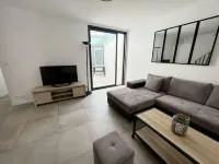 Maison de Ville à 100m de la Plage Hotels in Fouras