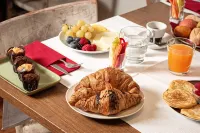 Phi Hotel Bologna - breakfast